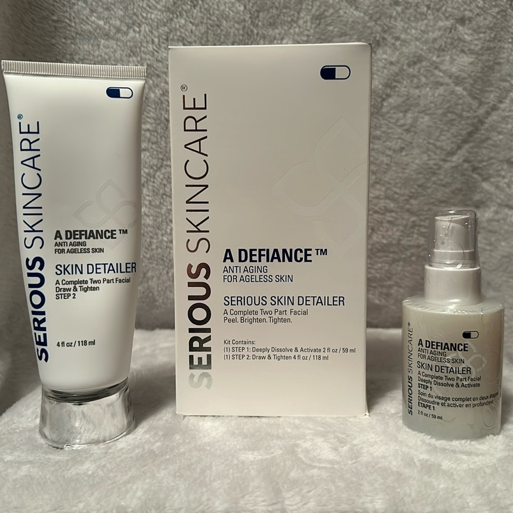A complete two-part facial peel, brighten & tighten skin care kit.